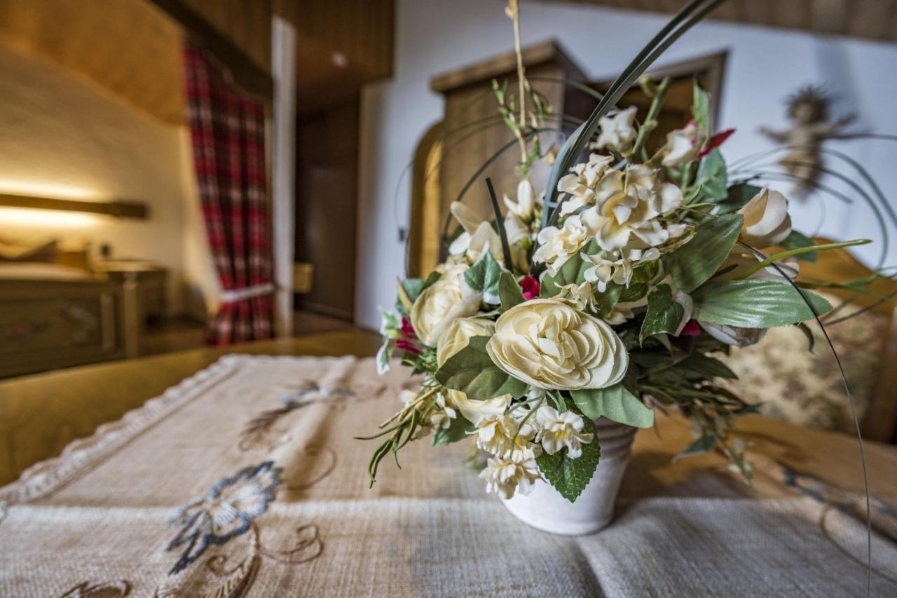Gaestehaus Faerbinger Bayerisch Gmain Esterno foto